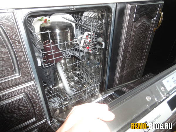 машинка и посуда